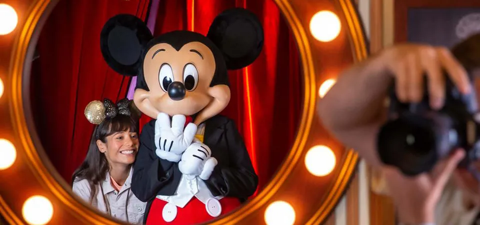 How Does Disneyland Paris PhotoPass Work