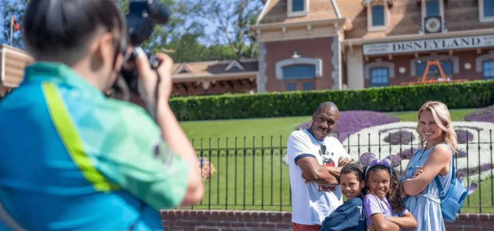 What Is Disneyland Paris PhotoPass