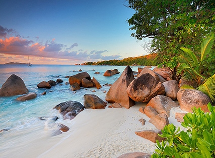 Best Deal- Raffles Seychelles with Breakfast – 5 star